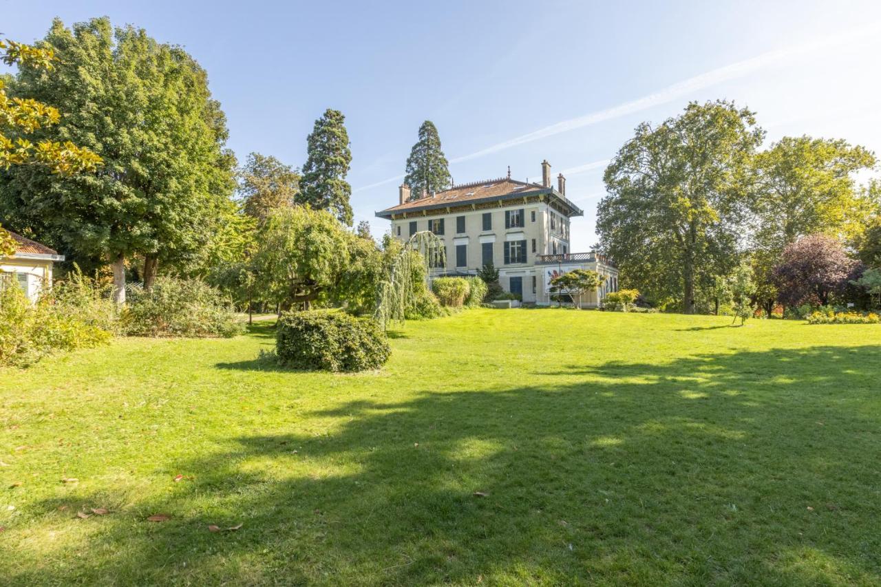 Auberge La Maison Montreau Монтрей Екстер'єр фото